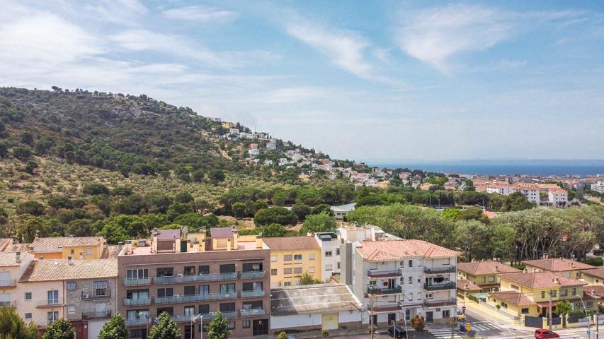 Dúplex En venta en Roses photo 0