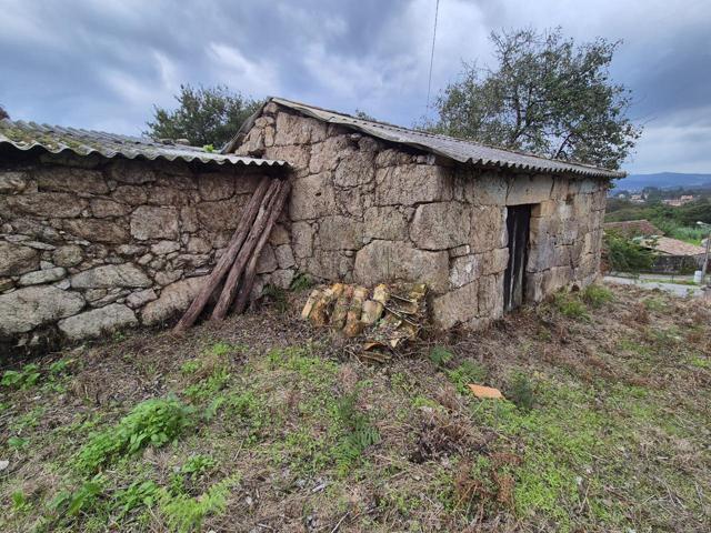 CASA DE PIEDRA PARA RESTAURAR EN CAMOS photo 0