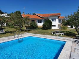 CHALET EN CAMOS CON PISCINA photo 0