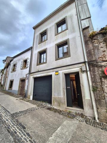 ADOSADO EN PLENO BARRIO DE SAN PEDRO EN SANTIAGO DE COMPOSTELA photo 0