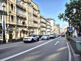 APARTAMENTO CON BALCÓN EN PLENA MILLA DE ORO DE VIGO photo 0