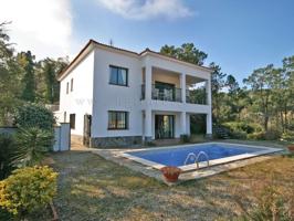 Casa En venta en Lloret De Mar photo 0