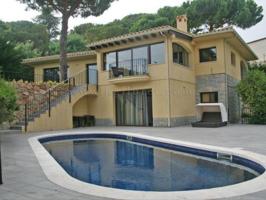 Casa En venta en Lloret De Mar photo 0