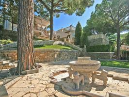 Casa En venta en Lloret De Mar photo 0