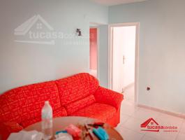 🏡✨ ¡Oportunidad exclusiva en Santa Rosa! Piso para reformar, ideal para inversión ✨🏡 photo 0