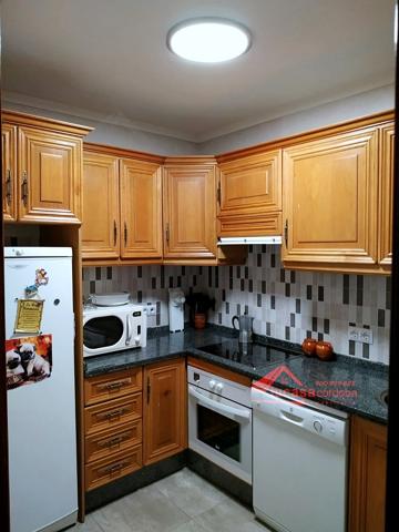 Casa Espaciosa y Acogedora en Almodóvar: ¡Su Nuevo Hogar lo Espera! photo 0