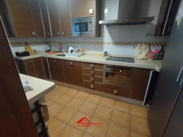 AMPLIO Y LUMINOSO PISO EN URBANIZACIÓN SEMINUEVO CON PISCINA.- ZONA SANTA ROSA 🌟🏡 photo 0