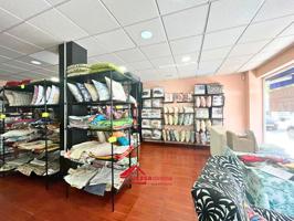 ¡Oportunidad Única en Córdoba! Local Comercial en Almogávares con Gran Potencial 🏢✨ photo 0