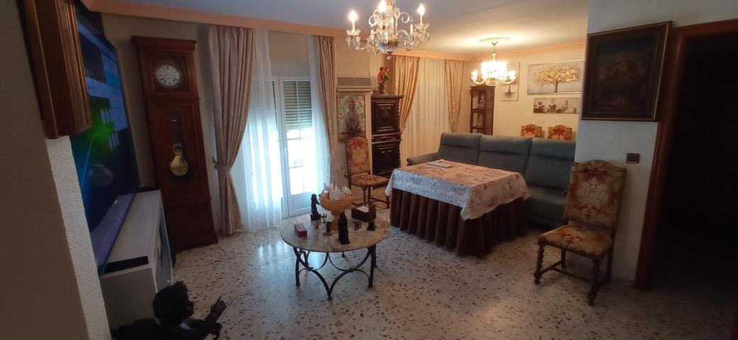 🏡 ¡FANTÁSTICO PISO EN VENTA EN BAENA (CÓRDOBA)! 🏡 photo 0