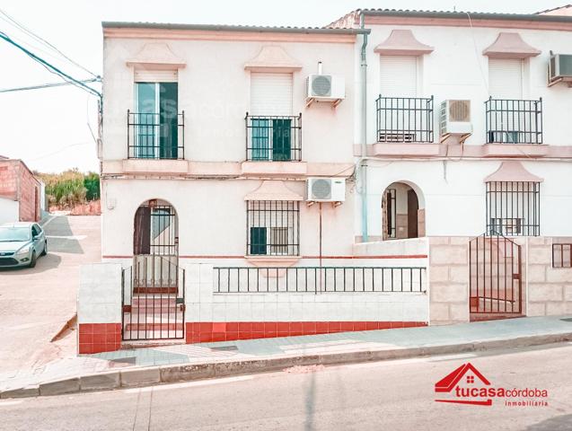 🏚️ EN EXCLUSIVA: Casa adosada en esquina PARA REFORMAR en Guadalcázar (Córdoba) photo 0