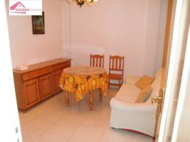 🔑✨ Oportunidad en Córdoba: Piso con Terraza en Valdeolleros, Ideal para Inversión photo 0