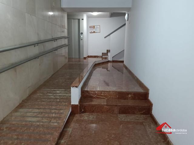 Oportunidad en Huerta de la Reina: Piso Amplio y Exterior 🌞🏠✨ photo 0