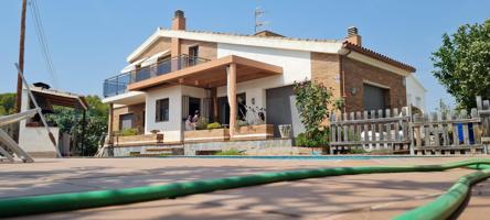PRECIOSA CASA SEMINUEVA EN SEGUR DE CALAFELL CENTRO photo 0
