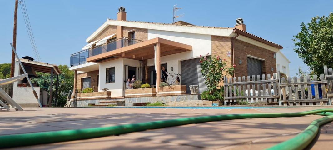 PRECIOSA CASA SEMINUEVA EN SEGUR DE CALAFELL CENTRO photo 0