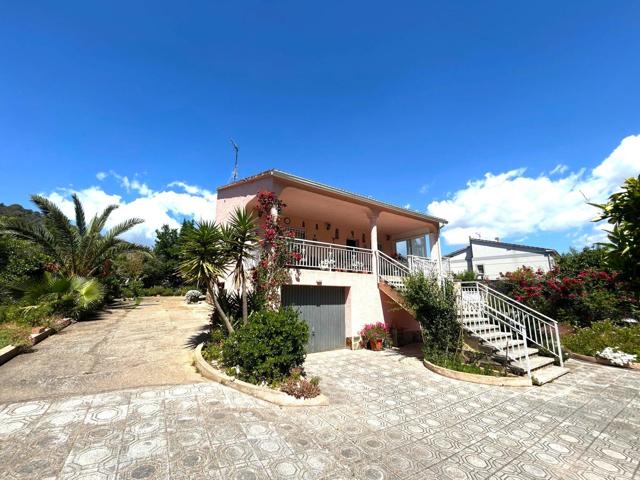 Casa a la venta en Mas Romeu, Calafell photo 0