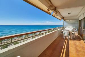 PRIMERA LINEA DE MAR CALAFELL photo 0
