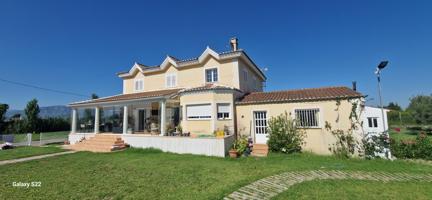 2 Chalets independientes en zona de campo photo 0