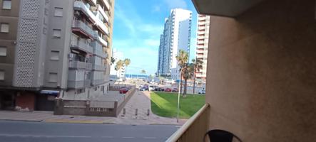 Piso en venta en San Antonio photo 0