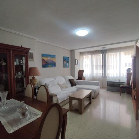 Piso alquiler 3 habitaciones centro pueblo SIN AMUEBLAR photo 0