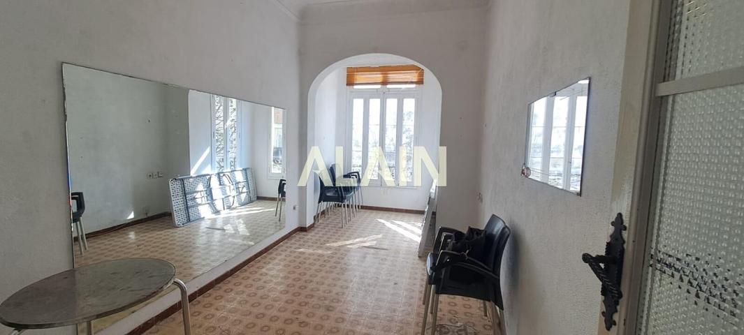 PISO EN VENTA EL ENSANCHE - ZONA GRAN VIA -VALENCIA photo 0