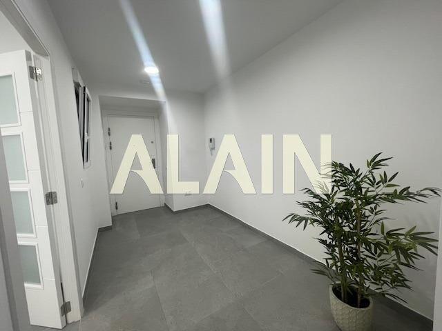 OFICINA REFORMADA JUNTO A ESTACIÓN DEL NORTE photo 0