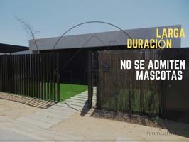CHALET EN UNA PLANTA A ESTRENAR, LARGA DURACION photo 0