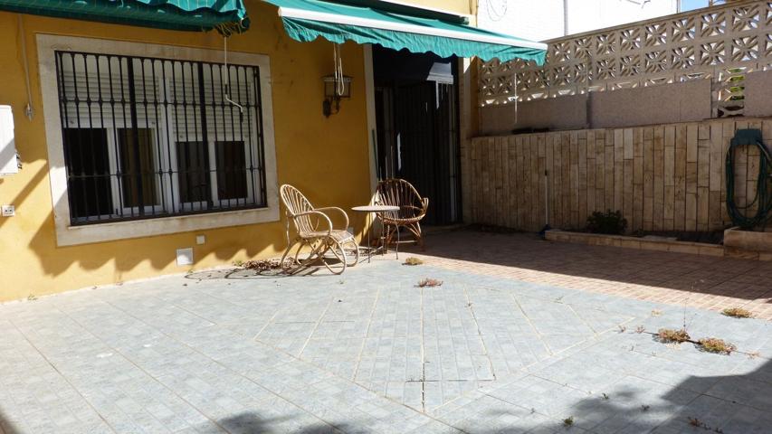 Unifamiliar Pareada En venta en Calle Obispo Alfonso Ródenas, Ciudad Jardín - Tagarete, Almería photo 0