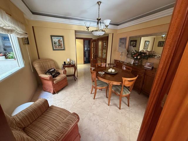 Piso En venta en Calle Regocijos, Centro-Rambla, Almería photo 0