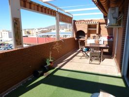 Piso En alquiler en Calle Garcia De Villarroel, 0, Villablanca - Torrecárdenas, Almería photo 0