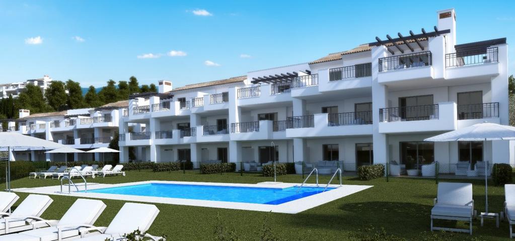 Nuevos apartamentos y áticos de 2 y 3 dormitorios en venta en Elviria alta, Marbella. photo 0