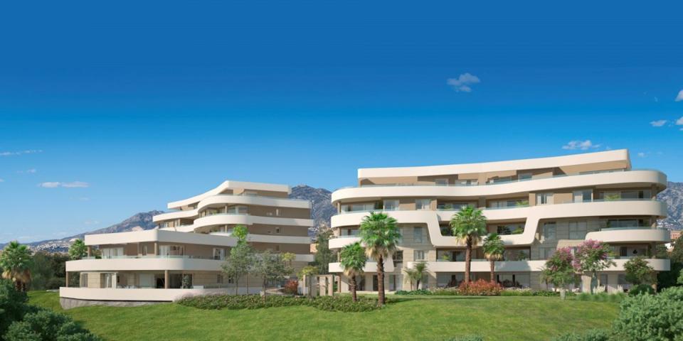 Fantastica promoción de apartamentos de 3 dormitorios y áticos en Mijas Costa, cerca de Fuengirola photo 0