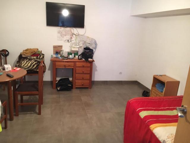 VENTA DE CASA EN ZONA DE VENTA NUEVA CON TRES DORMITORIOS Y GARAJE INCLUIDO !!! photo 0