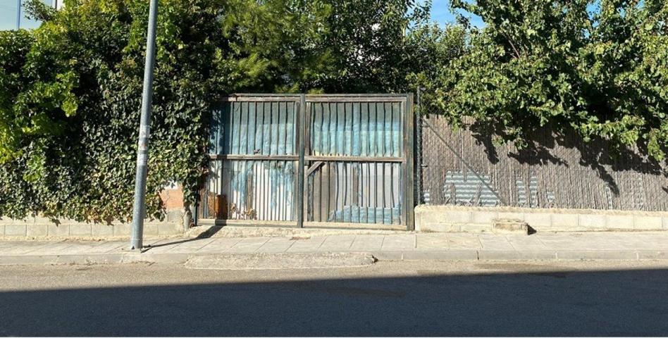 VENTA DE SOLAR INDUSTRIAL CON 502m² EN HUÉTOR TÁJAR !!!! photo 0