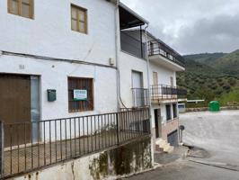 CASA EN ALGARINEJO SITUADA EN ZONA CENTRO DEL PUEBLO !! photo 0