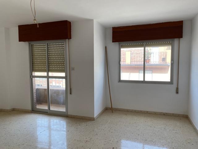 Piso En venta en Centrico, Huetor Tajar photo 0