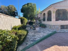 ALQUILER CHALET INDEPENDIENTE EN ZONA CAPISCOL photo 0