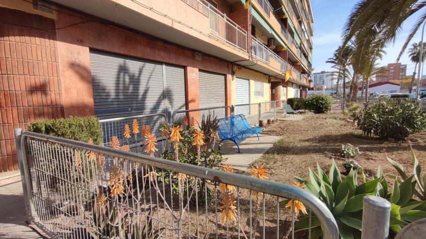 Alquiler local en barrio La Tómbola - Alicante photo 0