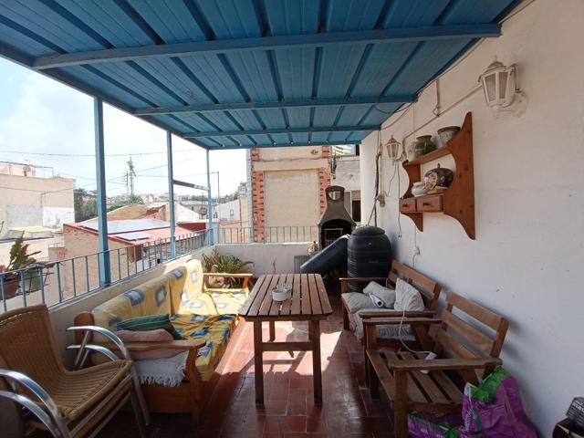 ATICO CON TERRAZA EN AZOTEA JUNTO A LA PALZA DE TOROS photo 0