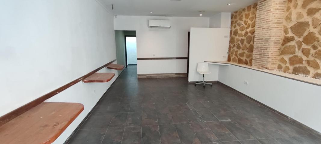 A PIE DE CALLE -- ALICANTE CENTRO photo 0