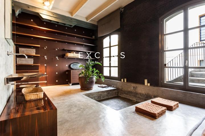 Ático Loft en Passatge Sert – Exclusividad y estilo industrial photo 0