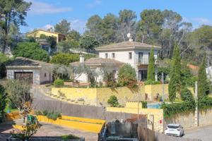 Casa En venta en Mas Mestre, Olivella photo 0