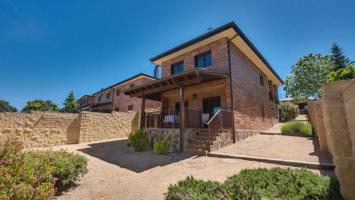 Casa En venta en Los Ángeles De San Rafael, El Espinar photo 0