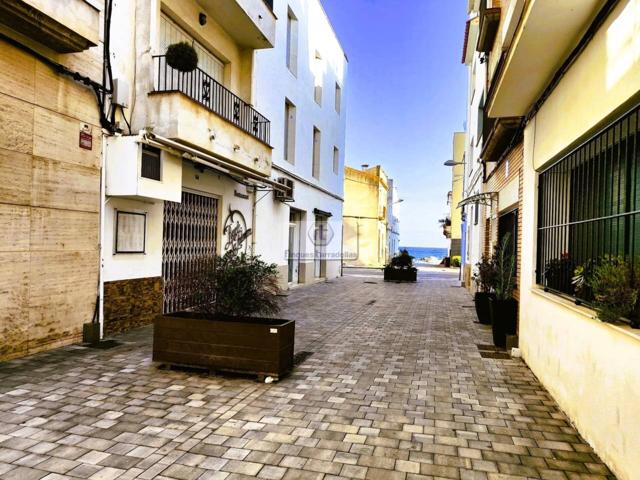 Estudio con LICENCIA TURÍSTICA photo 0