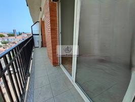 Venta de piso en Blanes photo 0