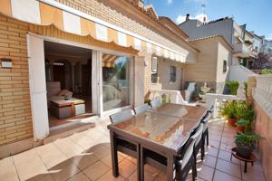 Casa En venta en Can Trias, Viladecavalls photo 0