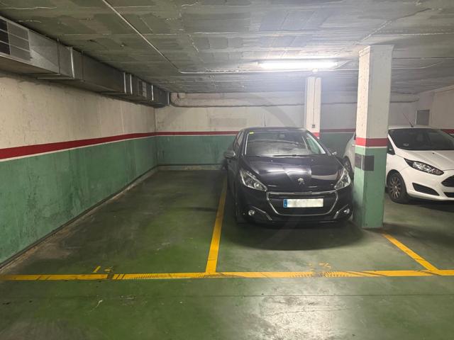 Parking En venta en Vallparadís, Terrassa photo 0
