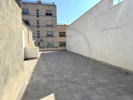 Casa En venta en Sant Pere, Terrassa photo 0
