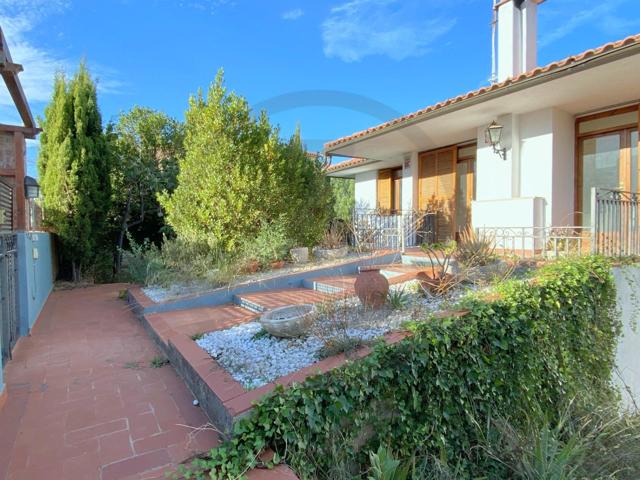 Casa En venta en L´espardenyera, Matadepera photo 0