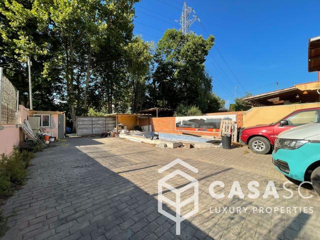 Terreno Urbanizable En venta en Calle De L'Escala, 25, Montflorit-Plana Del Castell, Cerdanyola Del Vallès photo 0