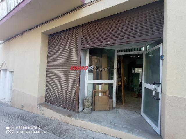 Local En venta en Ayuntamiento, Les Roquetes photo 0